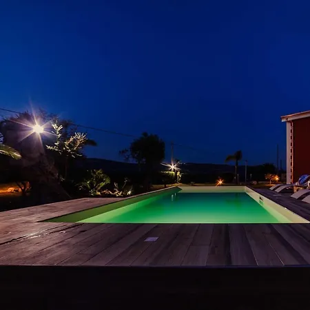Clara Country Retreat Villa